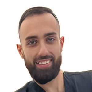 Степанян Вардан - фотография Степанян Вардан , стоматолог-имплантолог - Ереван